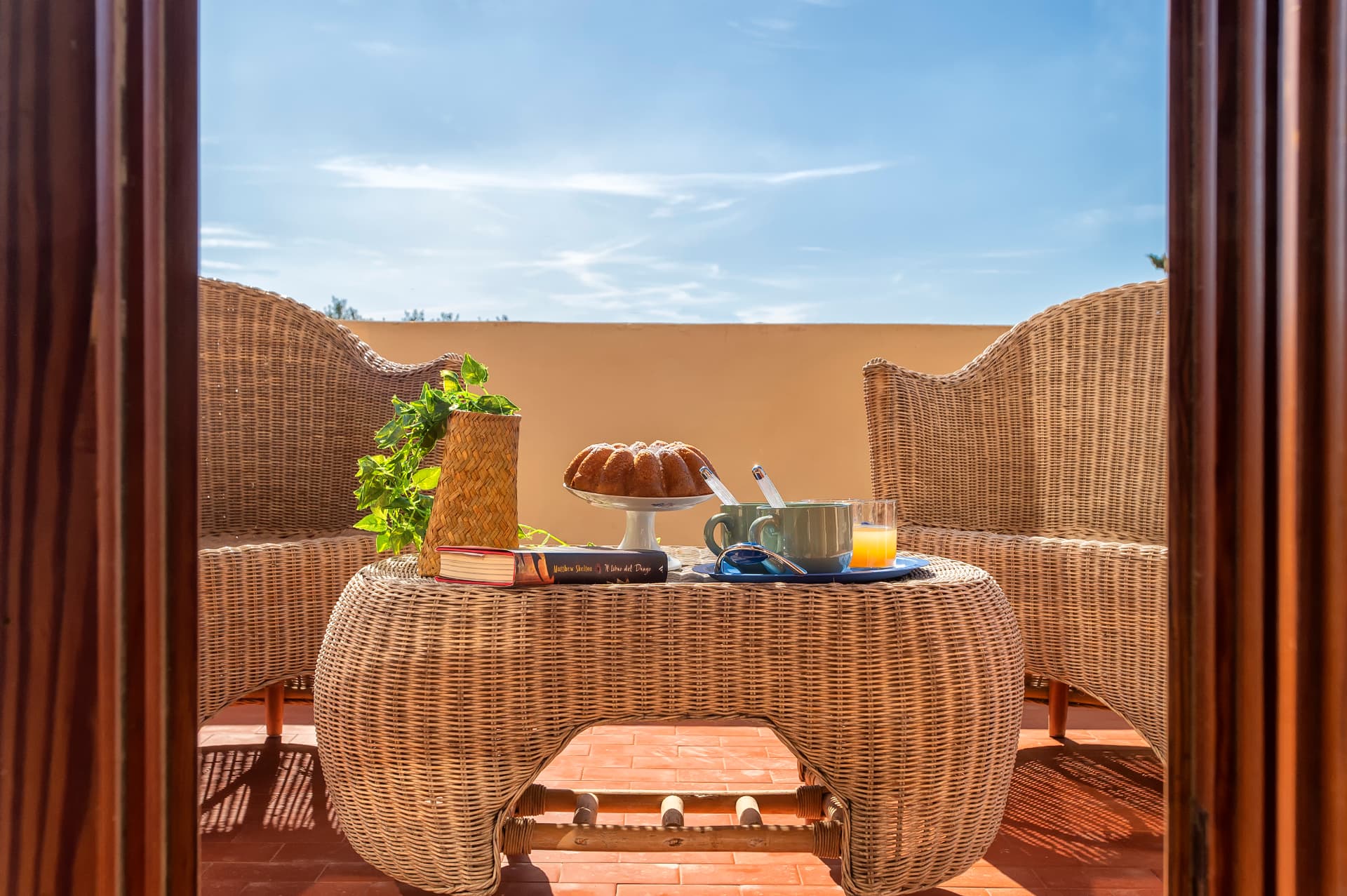 La colazione sulla terrazza privata vista dalla camera